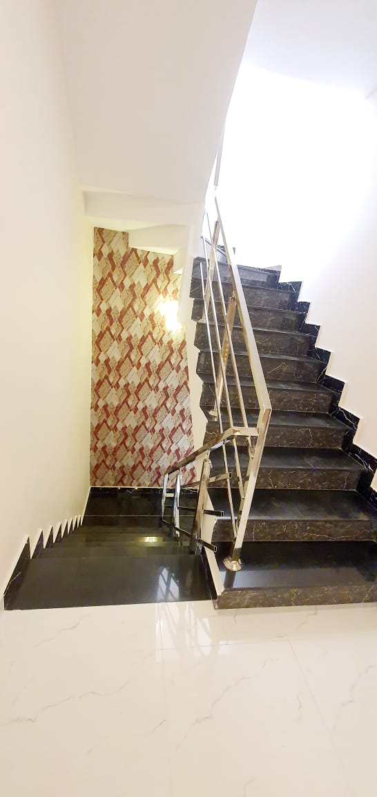 House For Sale | 7 Marla | Bahria Town | Phase-8
