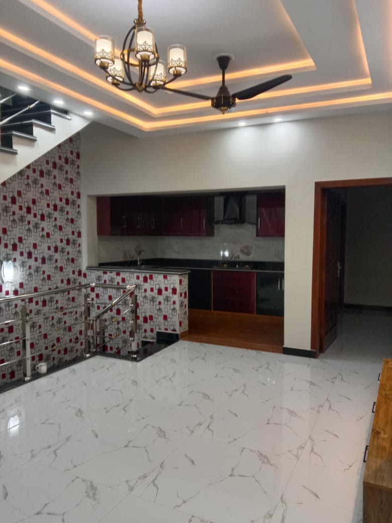 7 Marla House For Sale | Usman Block | Phase-8 | Bahria Town