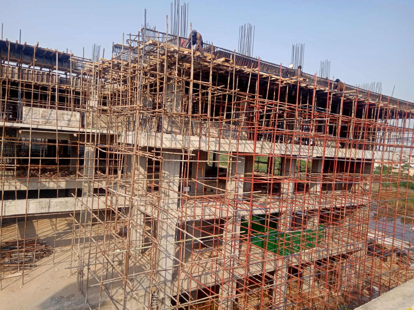 V8 Mall | Bahria Phase-7